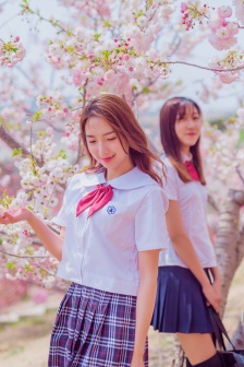 年轻的母亲在线